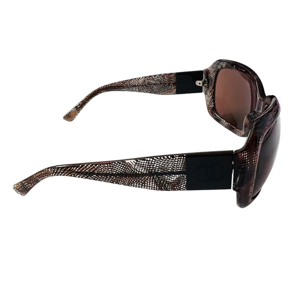 Chanel Interlocking CC Logo Oversize Sunglasses - Picture 8 of 11